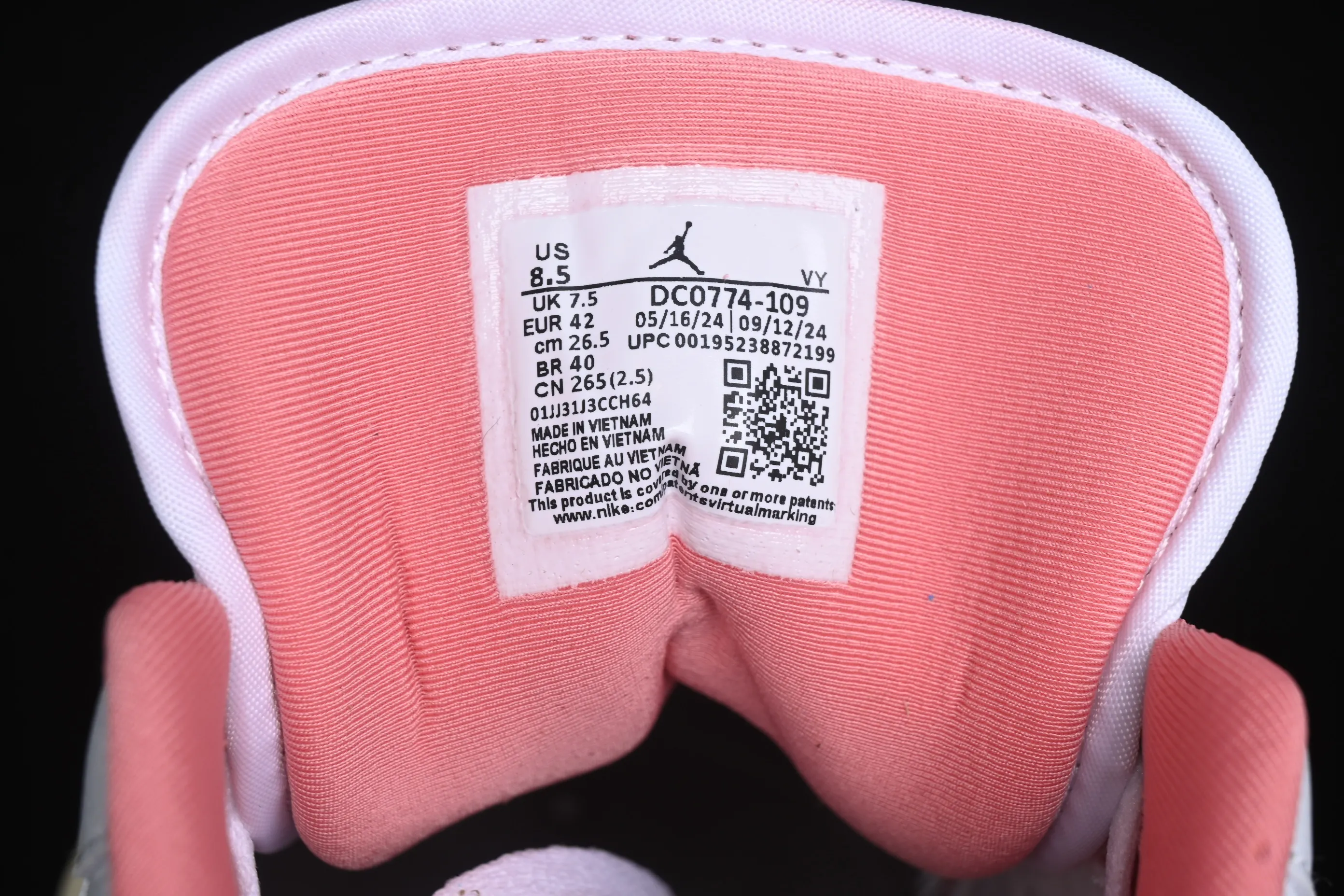 All categories Air Jordan Jordan series basketball shoes Air Jordan 1 Low Air Jordan 1 Low AJ1 Joe 1 white and pink low-top cultural and casual sneakers DC0774-109